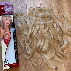 100% Human Hair blonde 16” clip in extensions
